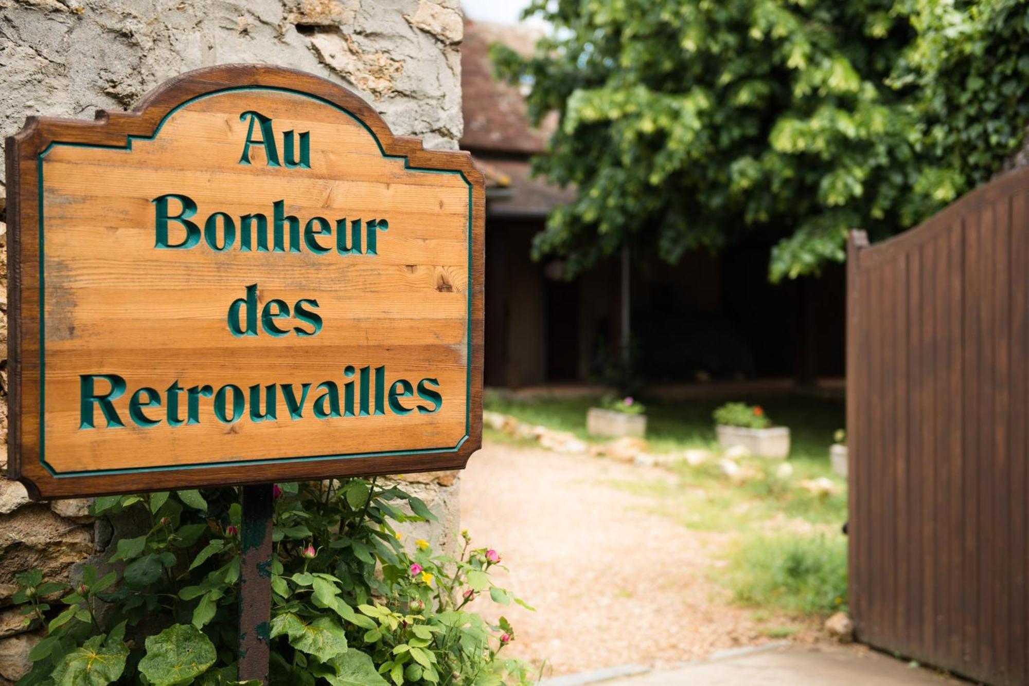 Отель Au Bonheur Des Retrouvailles Denonville Экстерьер фото